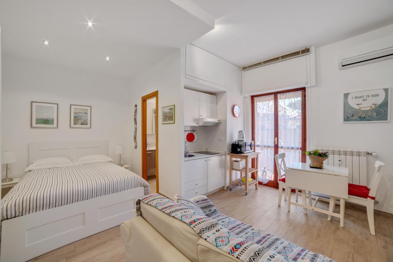 Walking Distance From San Pietro Apartment Екстериор снимка